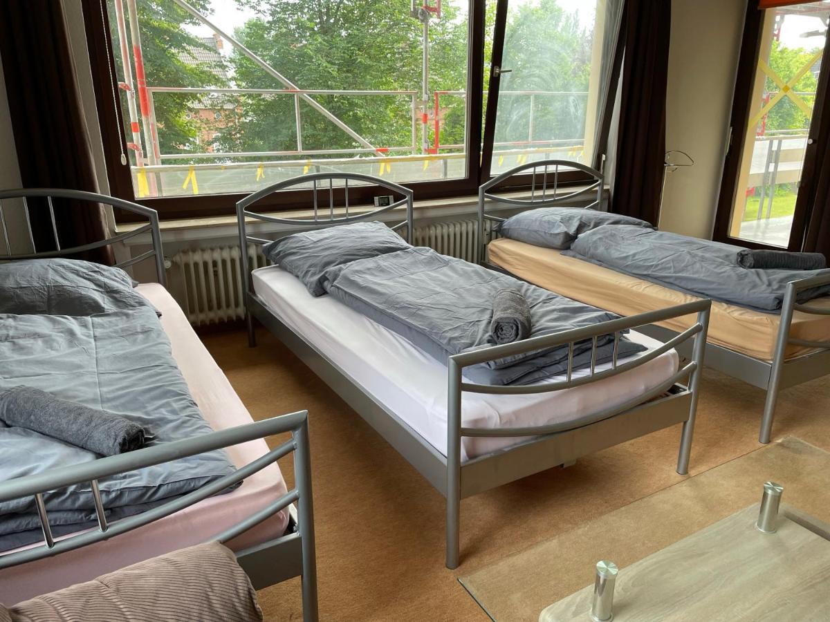 Schoene Einfache Ferienwohnung Mitten In Oldenburg Esterno foto