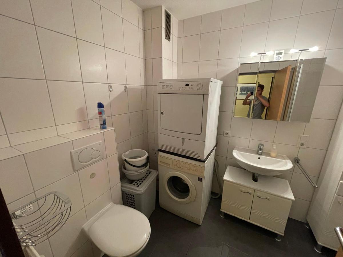 Schoene Einfache Ferienwohnung Mitten In Oldenburg Esterno foto